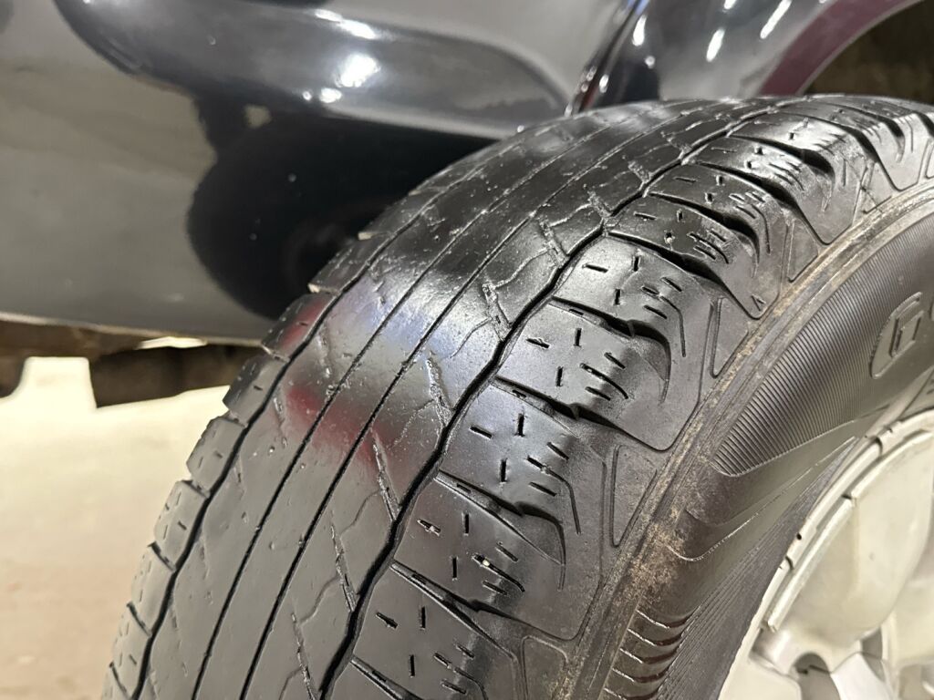 Toyota Hilux 2007 Musta