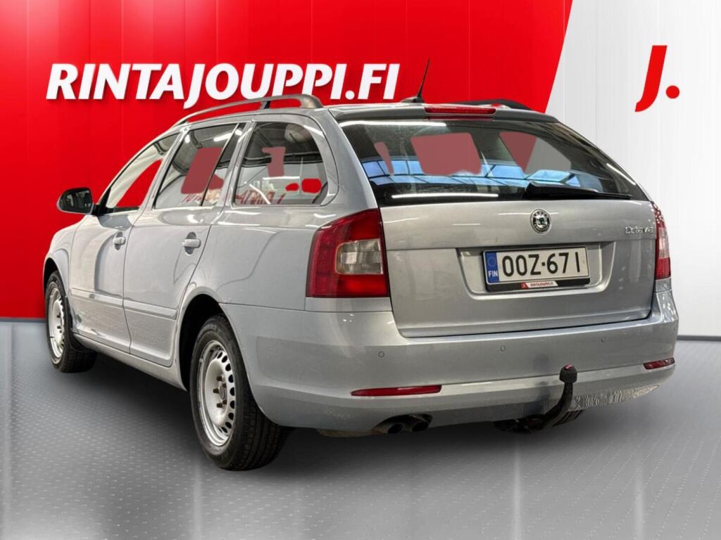 Skoda Octavia 2010, kuva 3/27