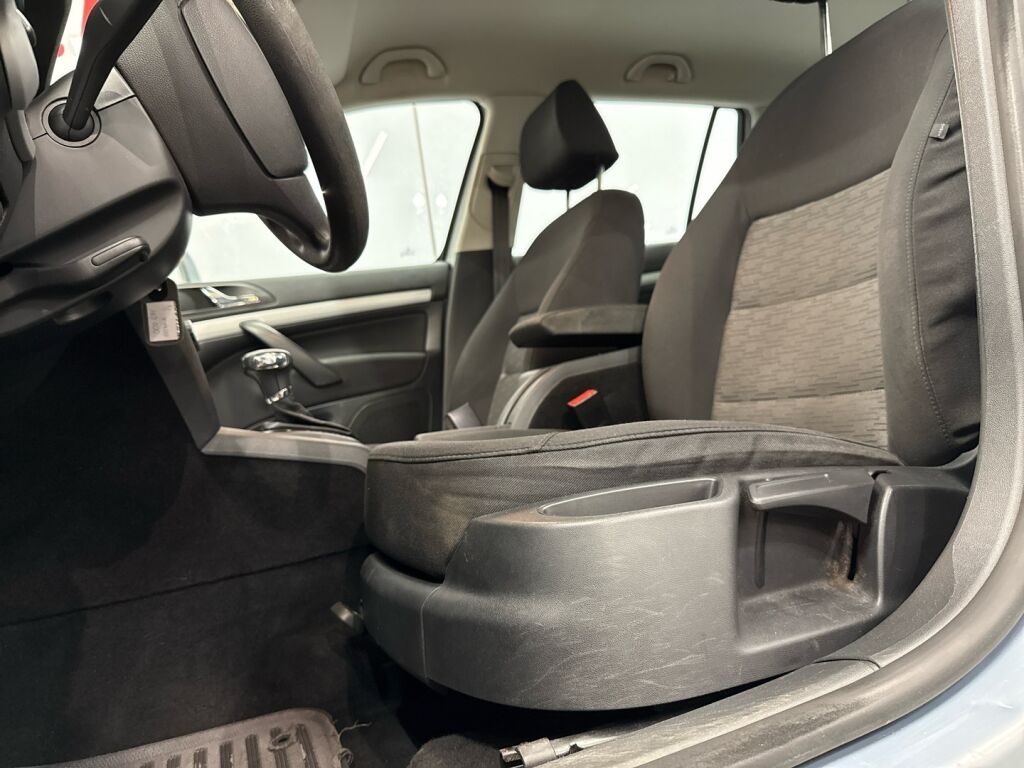 Skoda Octavia 2010 Sininen