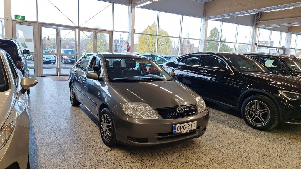 Toyota Corolla 2004 Harmaa