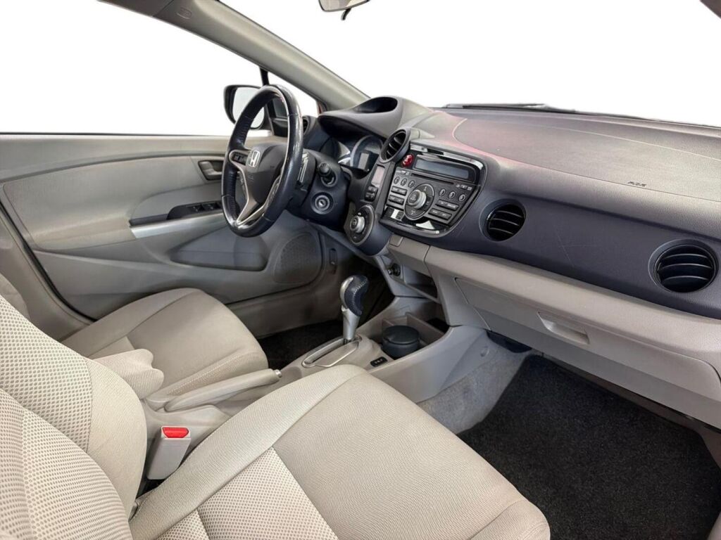 Honda Insight 2010 Punainen