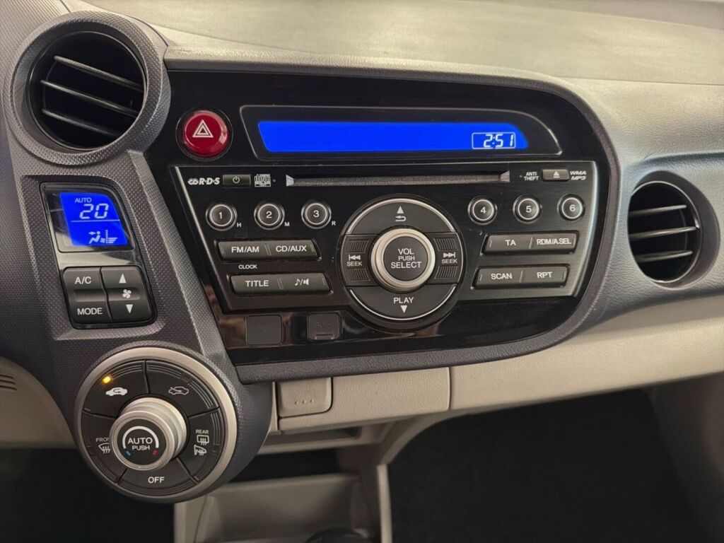 Honda Insight 2010 Punainen