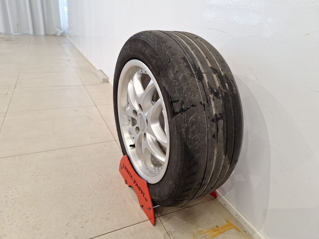 Mercedes-Benz C 2005 Harmaa