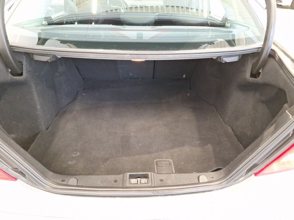 Mercedes-Benz C 2005 Harmaa