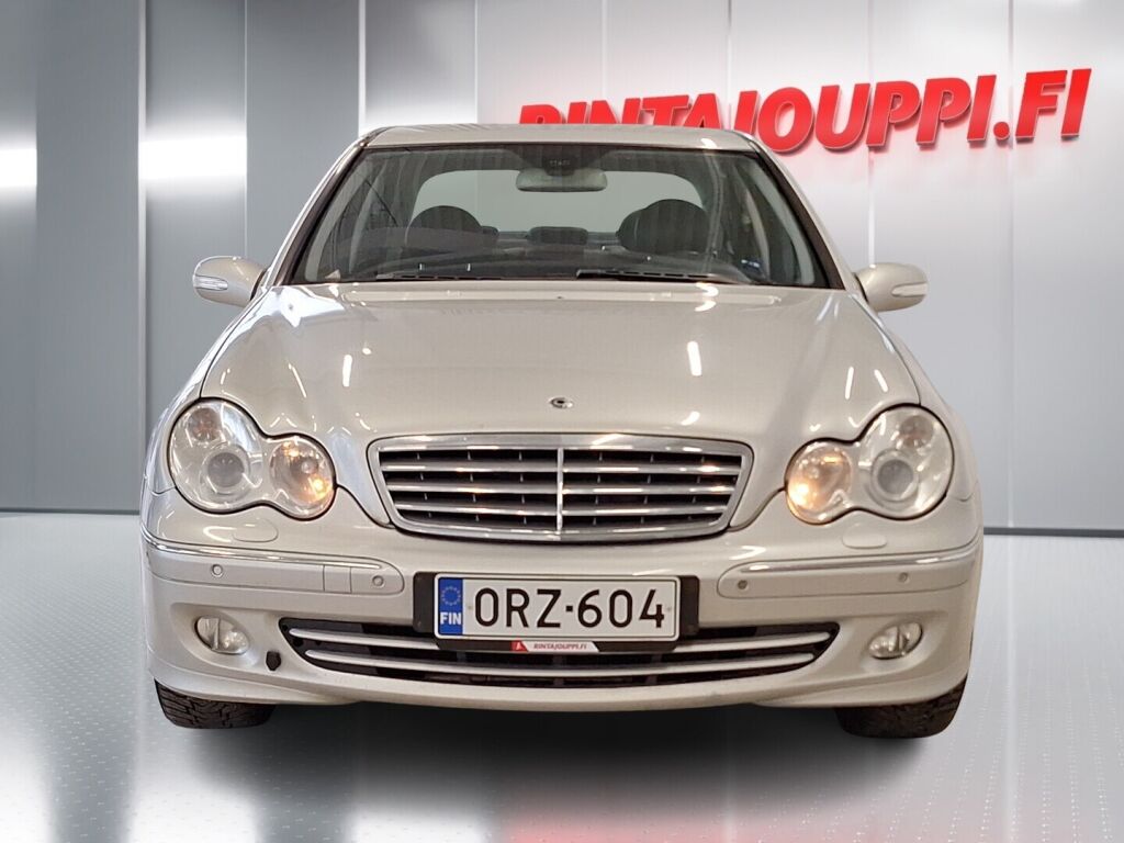 Mercedes-Benz C 2005 Harmaa