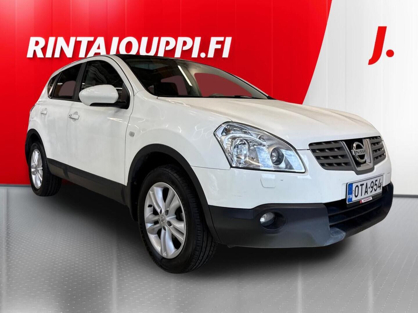 Valkoinen Nissan Qashqai