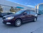 Skoda Octavia 2010 Punainen