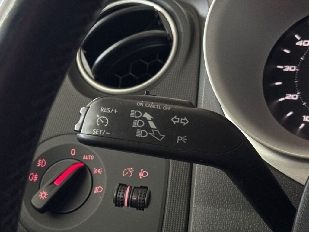 Seat Ibiza 2012 Harmaa