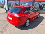 Seat Ibiza ST 2012 Punainen