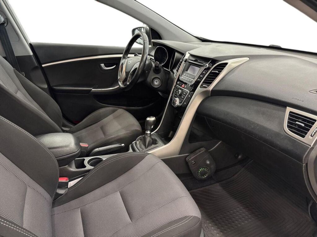 Hyundai i30 Wagon 2013 Hopea