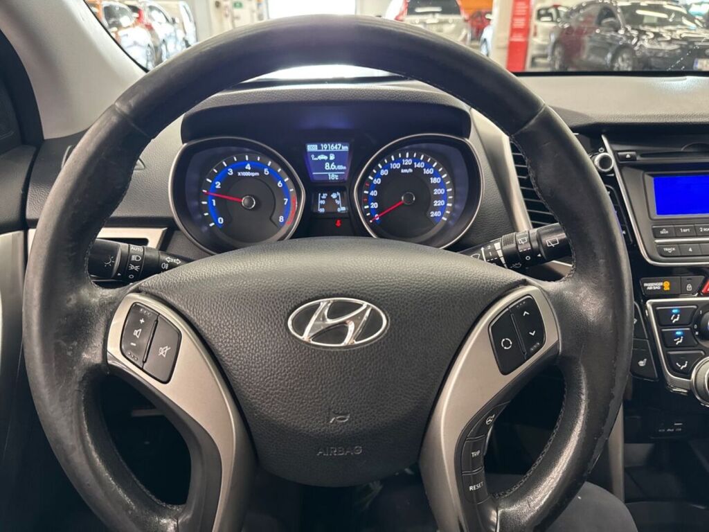 Hyundai i30 Wagon 2013 Hopea