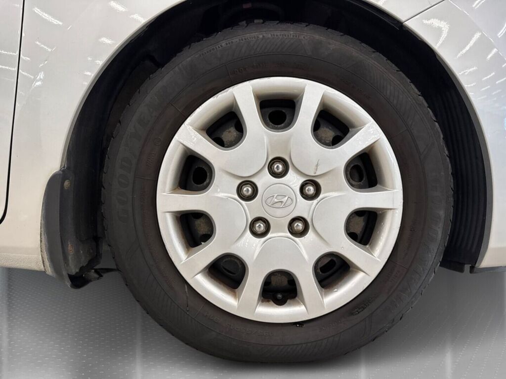 Hyundai i30 Wagon 2013 Hopea