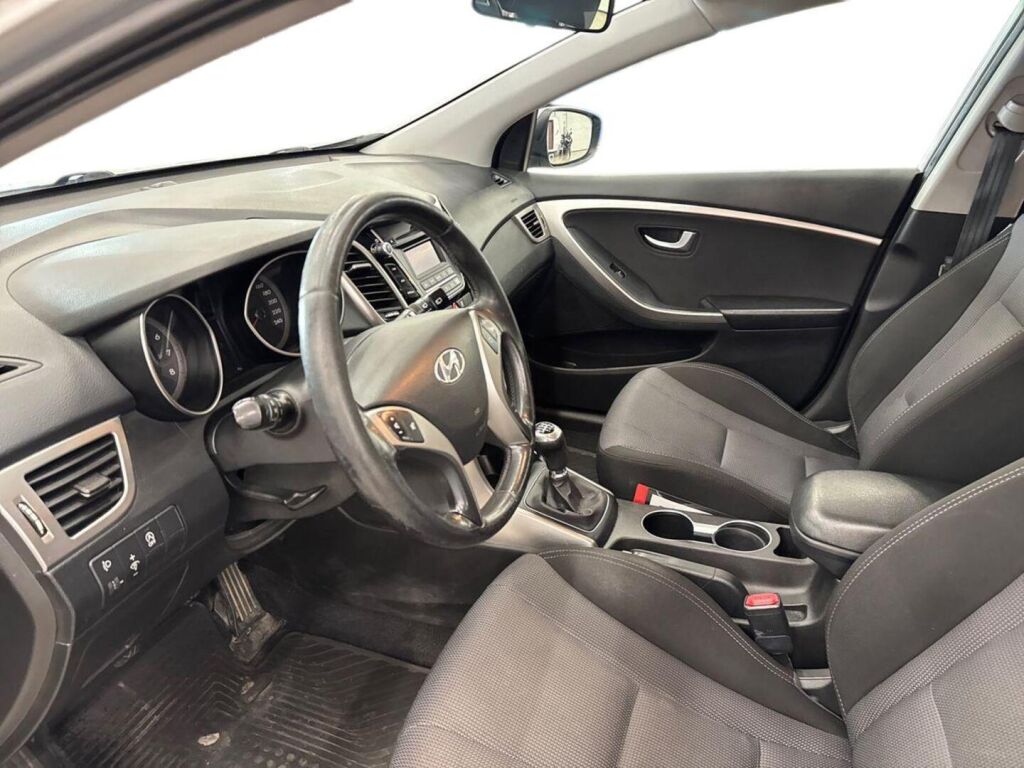 Hyundai i30 Wagon 2013 Hopea