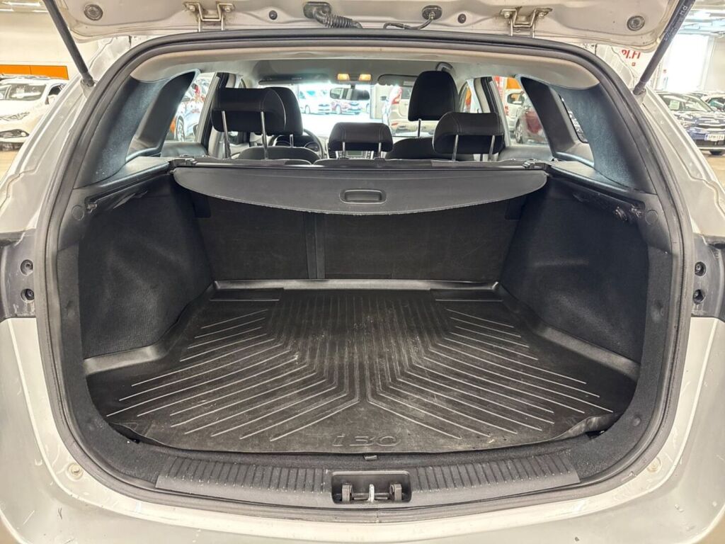 Hyundai i30 Wagon 2013 Hopea