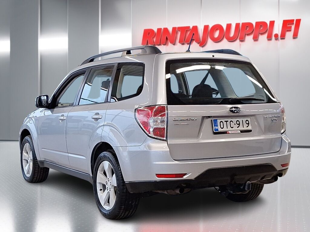 Subaru Forester 2012 Hopea