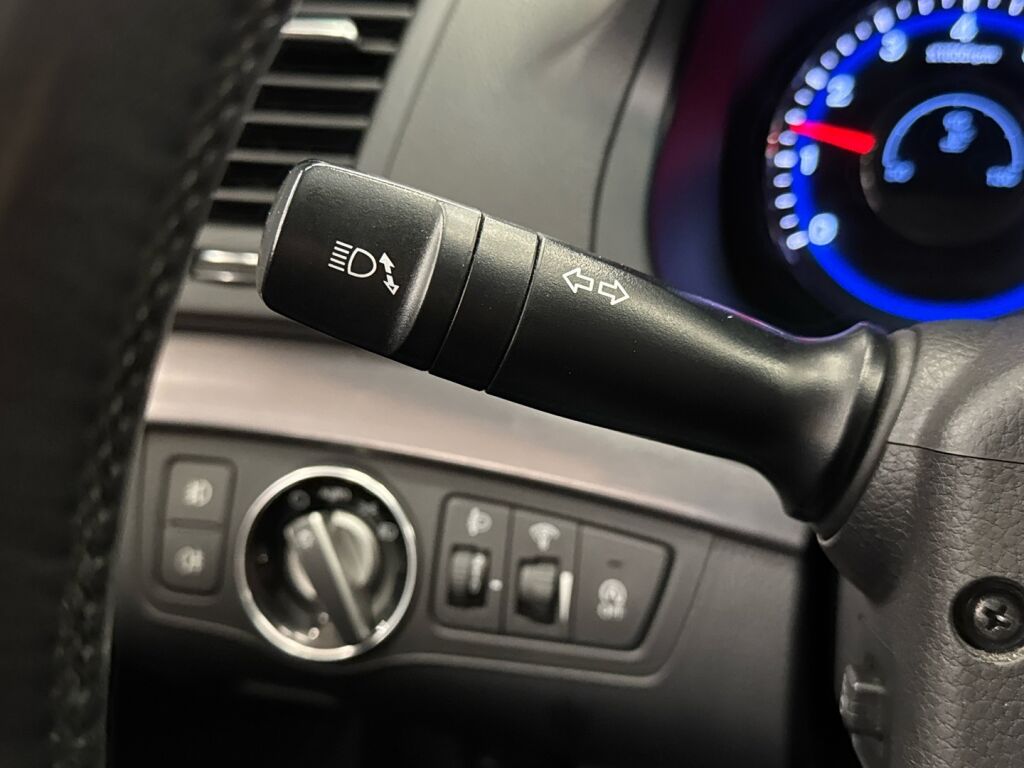 Hyundai i40 2012 Punainen