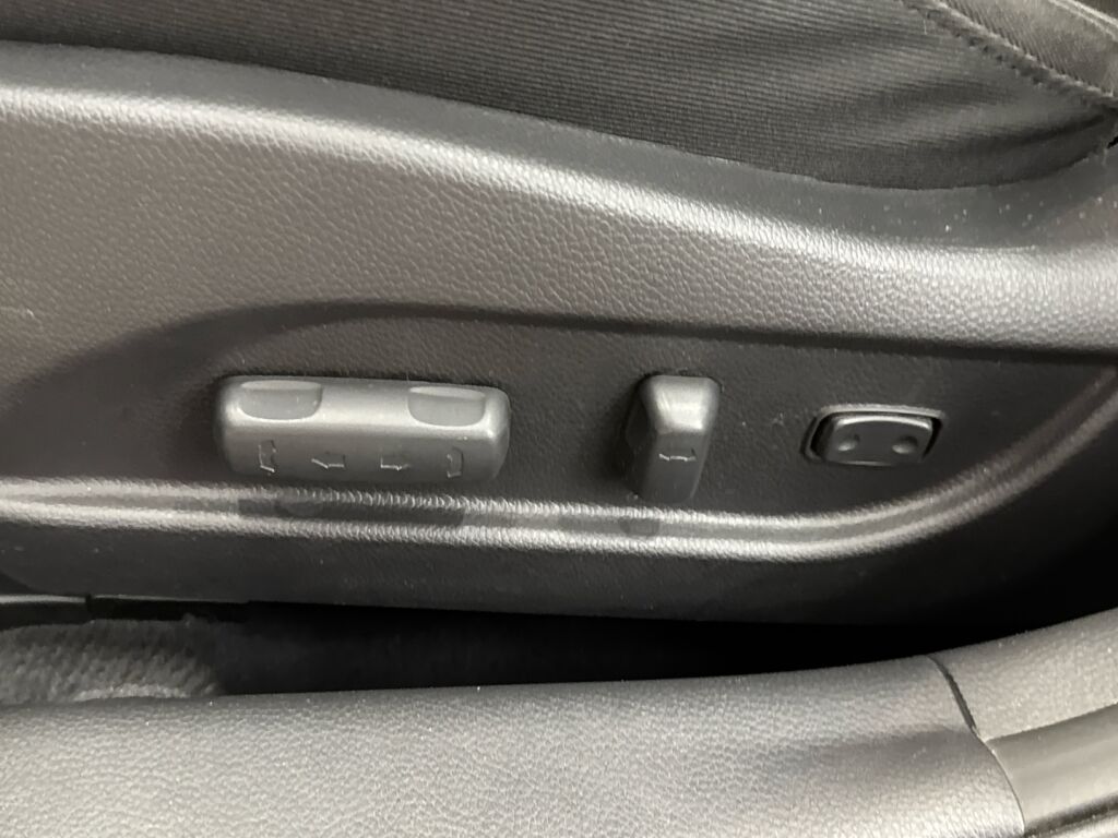 Hyundai i40 2012 Punainen