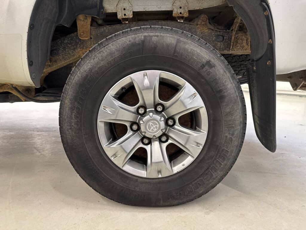 Toyota Hilux 2012 Hopea