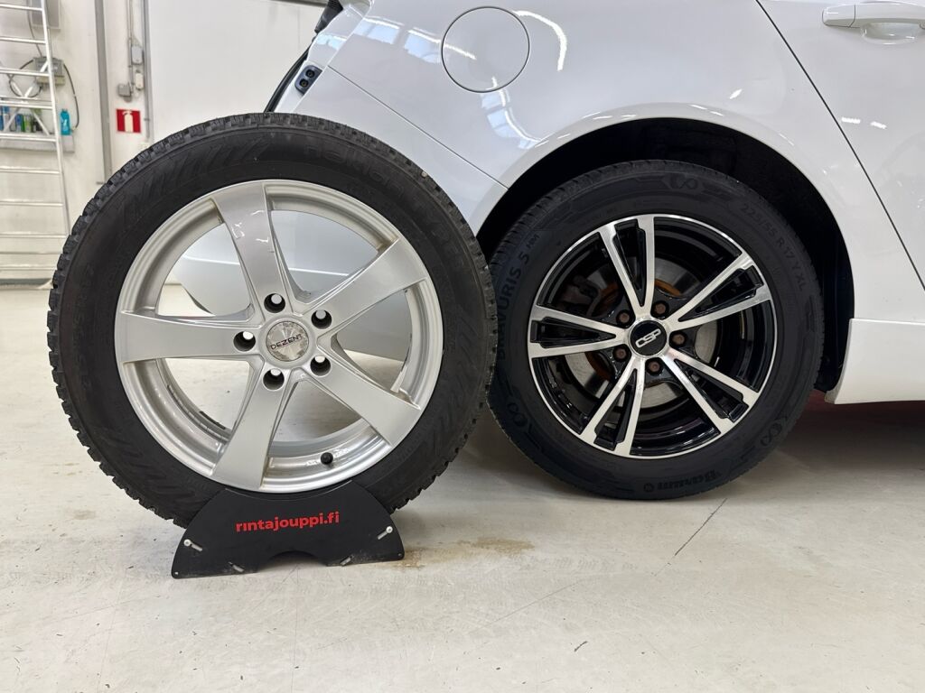 Opel Insignia 2012 Valkoinen