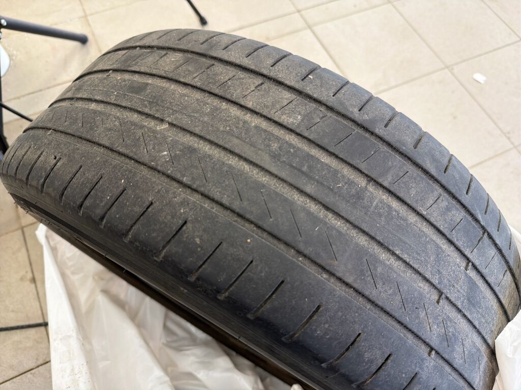 Toyota Corolla 2012 Hopea