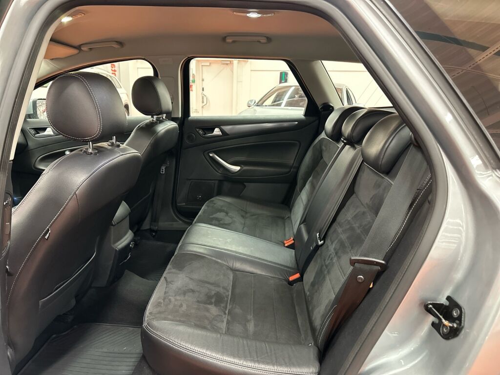 Ford Mondeo 2012 Harmaa