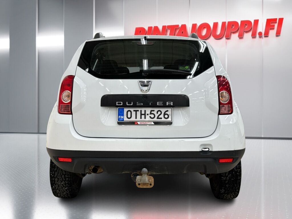 Dacia Duster 2012 Punainen