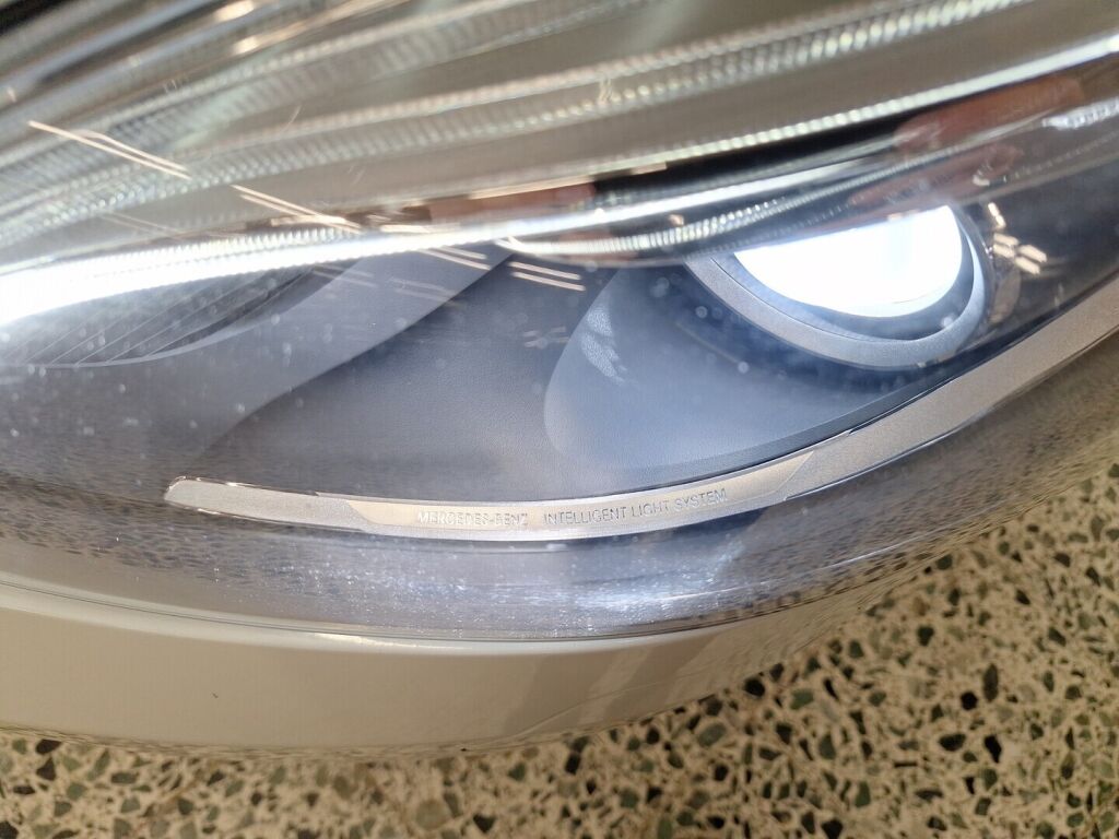 Mercedes-Benz B 2012 Valkoinen