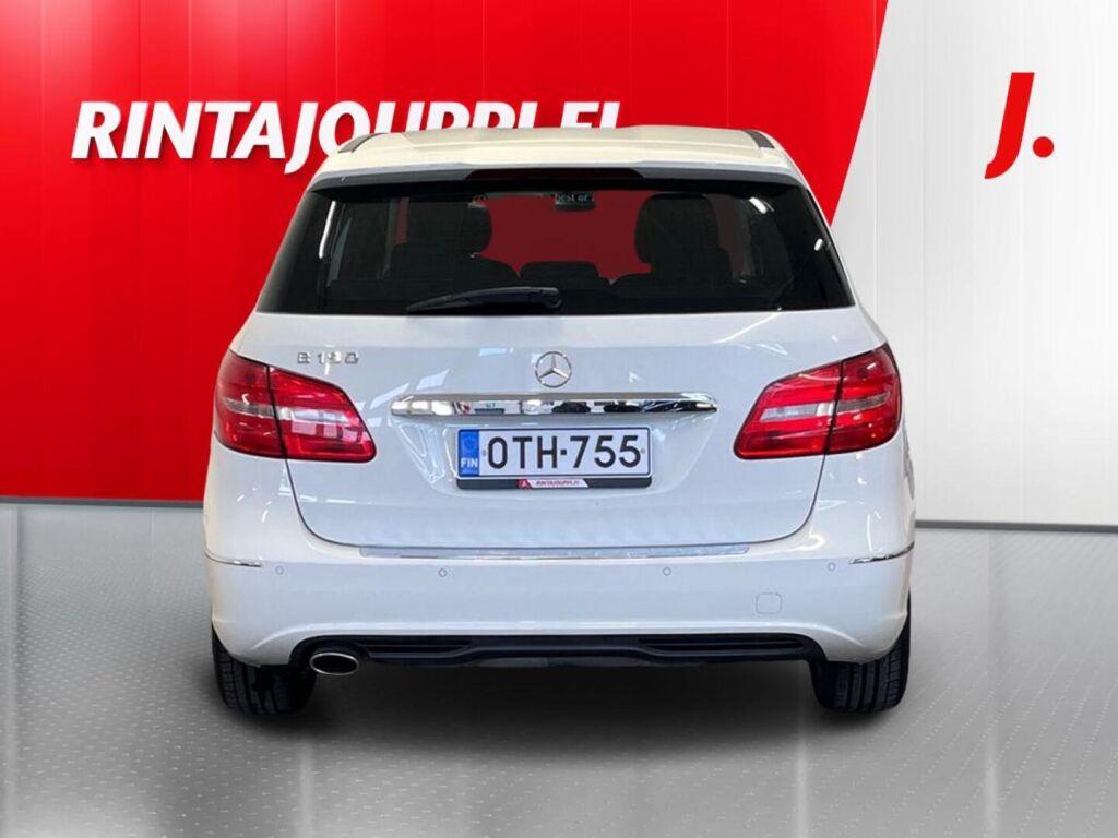 Mercedes-Benz B 2012 Valkoinen