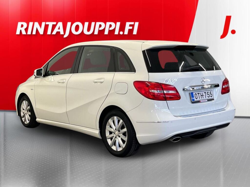Mercedes-Benz B 2012 Valkoinen