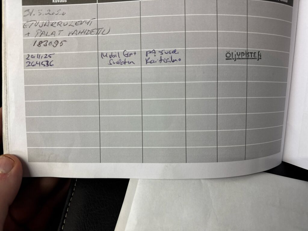 Honda CR-V 2012 Musta