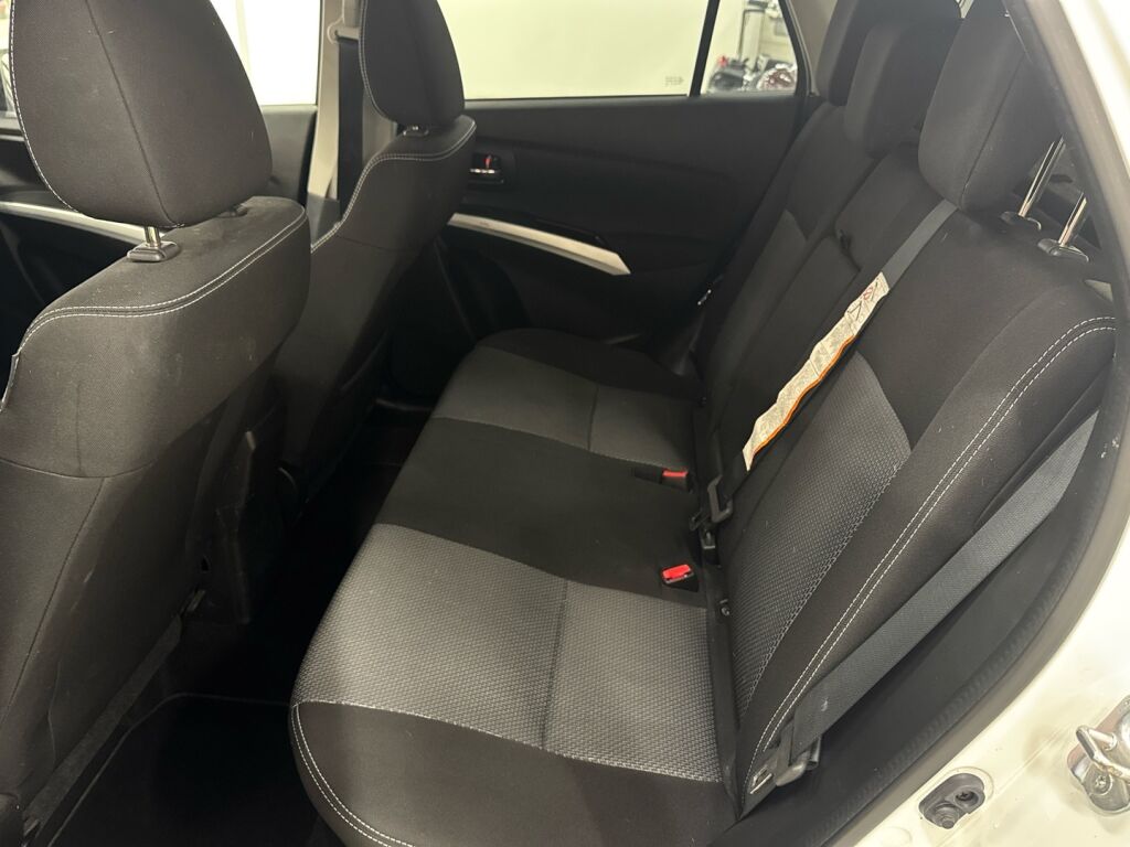 Suzuki SX4 S-Cross 2016 Valkoinen