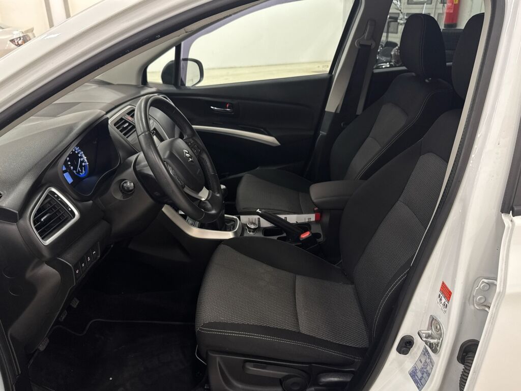 Suzuki SX4 S-Cross 2016 Valkoinen