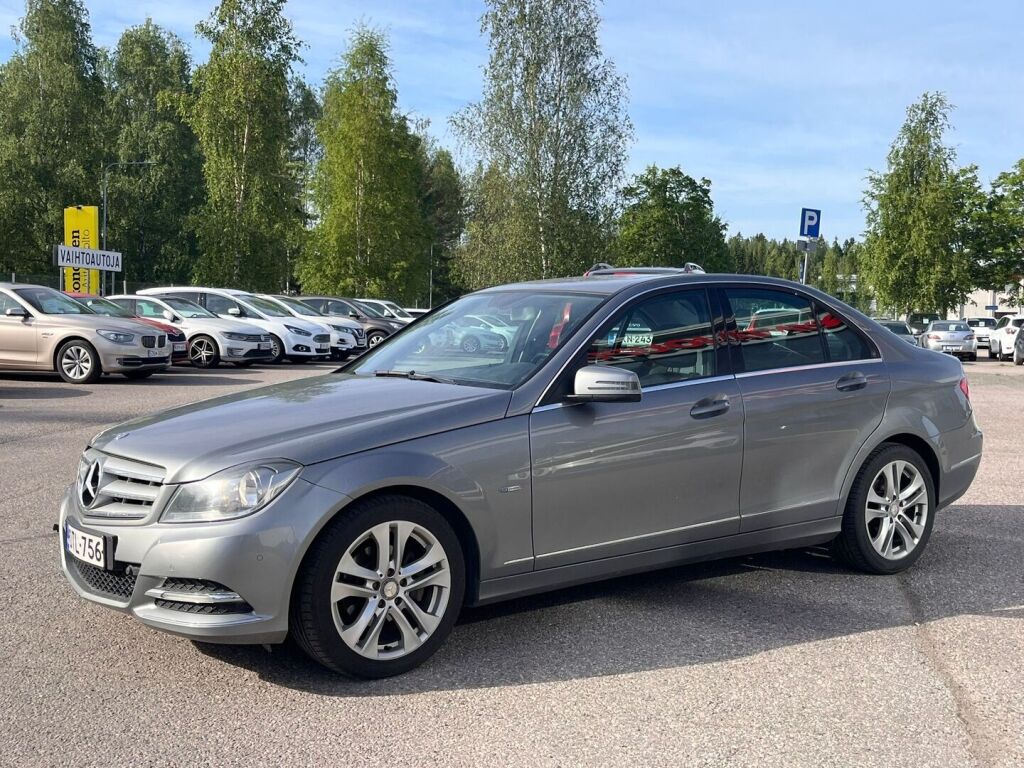 Mercedes-Benz C 2011 Harmaa