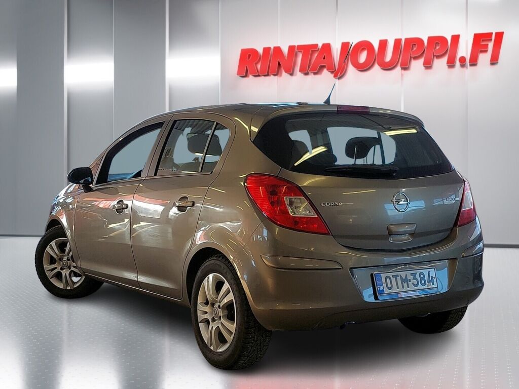 Opel Corsa 2012 Ruskea (beige)