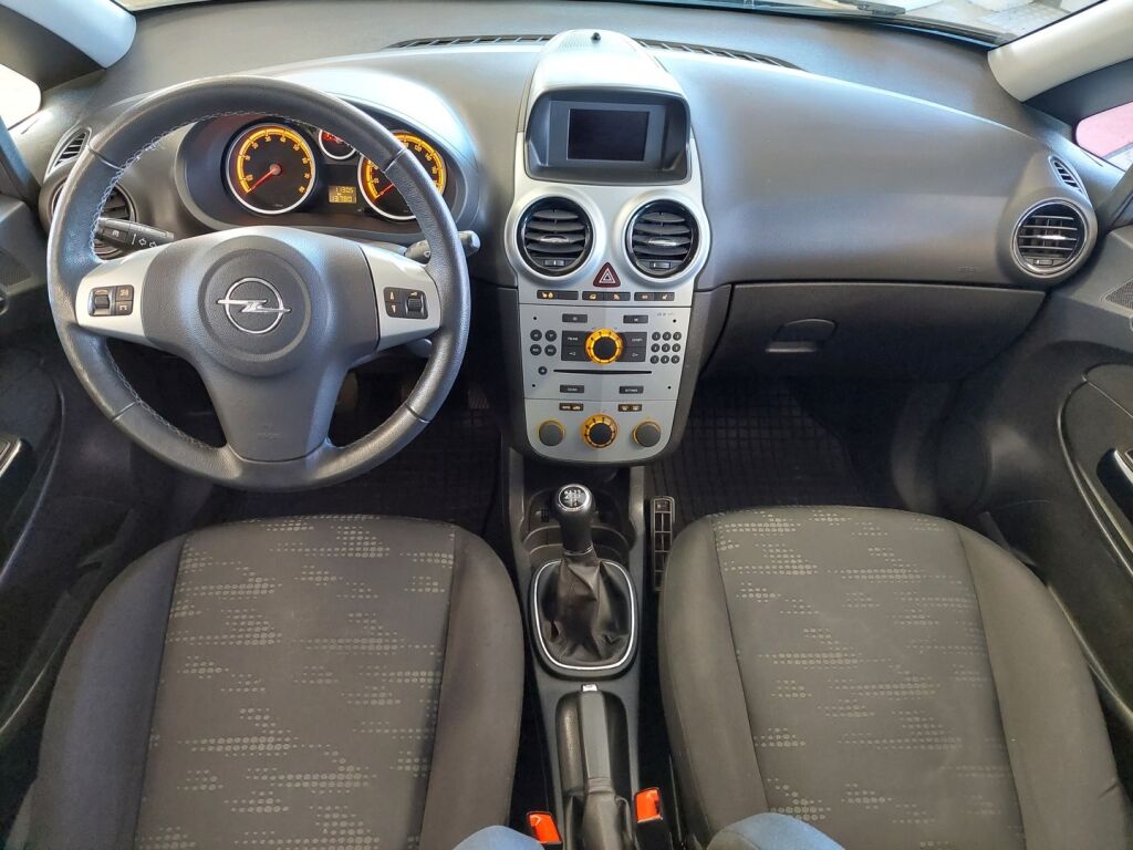 Opel Corsa 2012 Ruskea (beige)