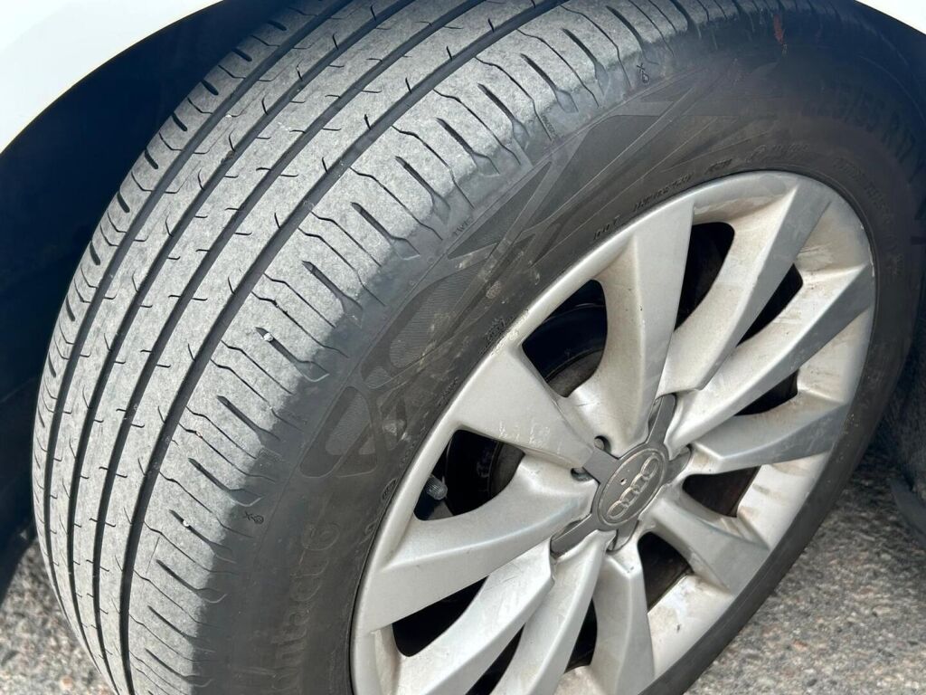 Audi A6 2012 Valkoinen