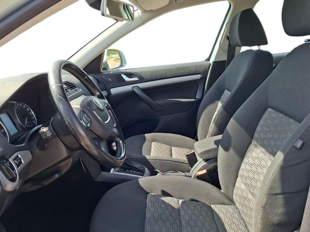 Skoda Octavia 2012 Vihreä