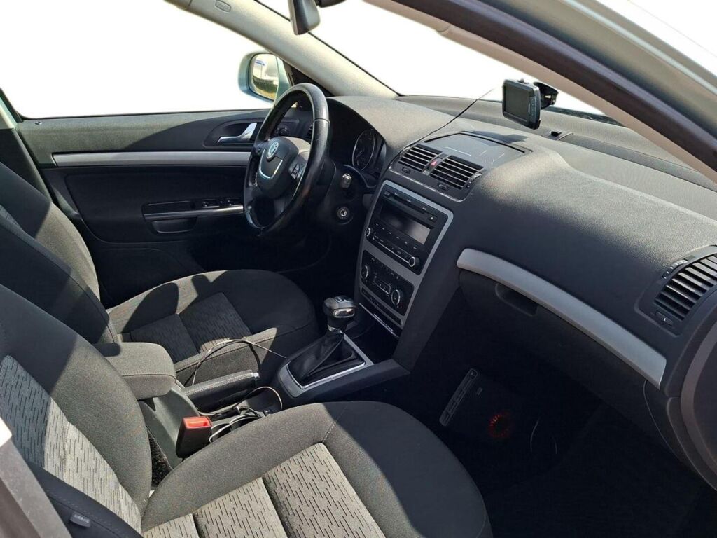 Skoda Octavia 2012 Vihreä