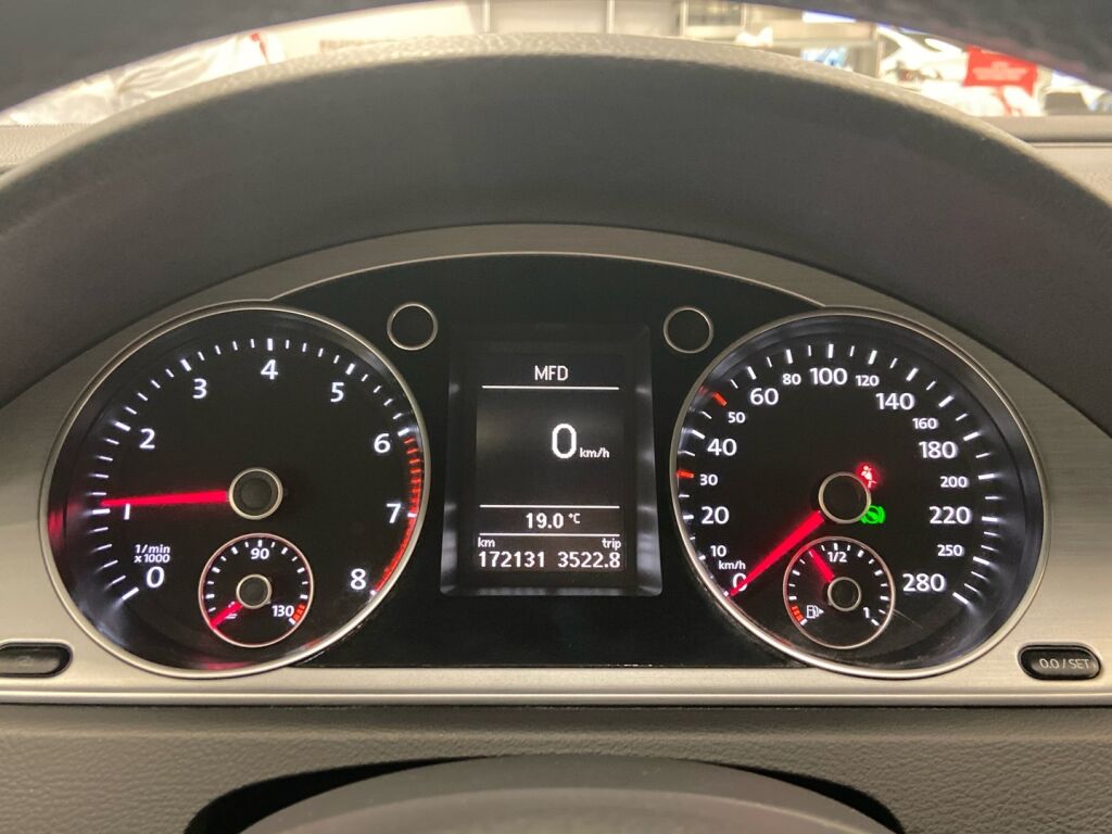 Volkswagen CC 2012 Harmaa