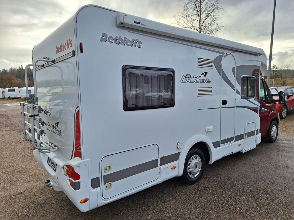 Dethleffs Globe 4 2011 Valkoinen