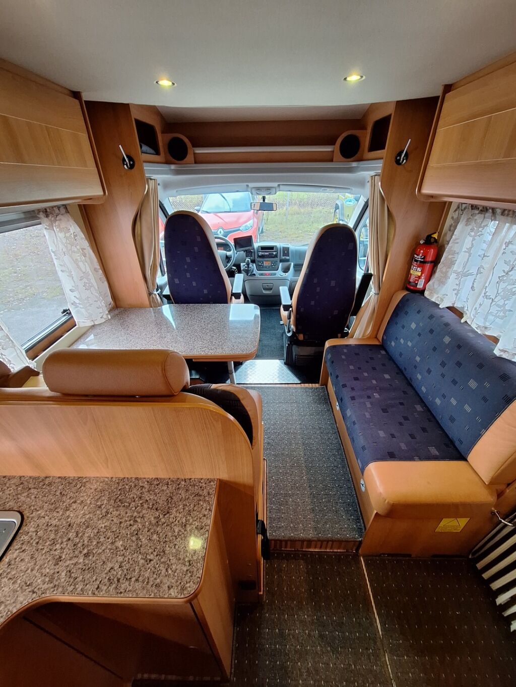 Dethleffs Globe 4 2011 Valkoinen