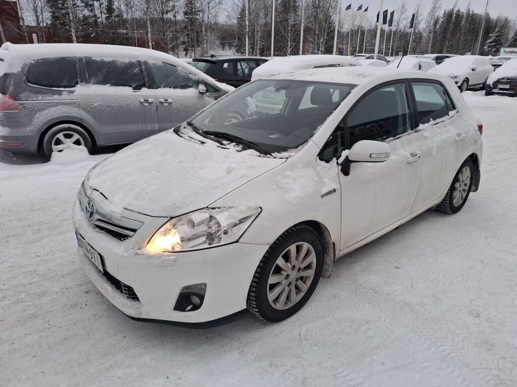 Toyota Auris 2012 Valkoinen