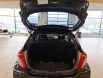 Toyota Yaris 2012 Musta