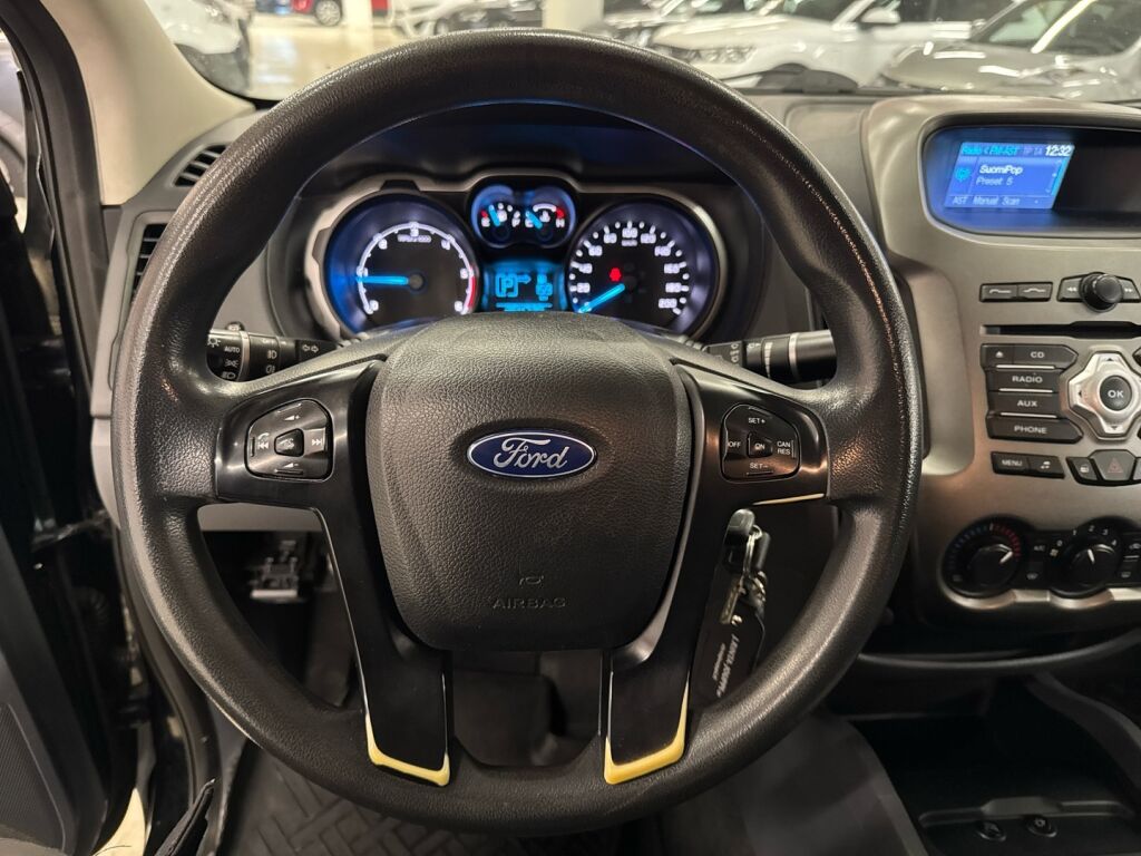 Ford Ranger 2012 Musta