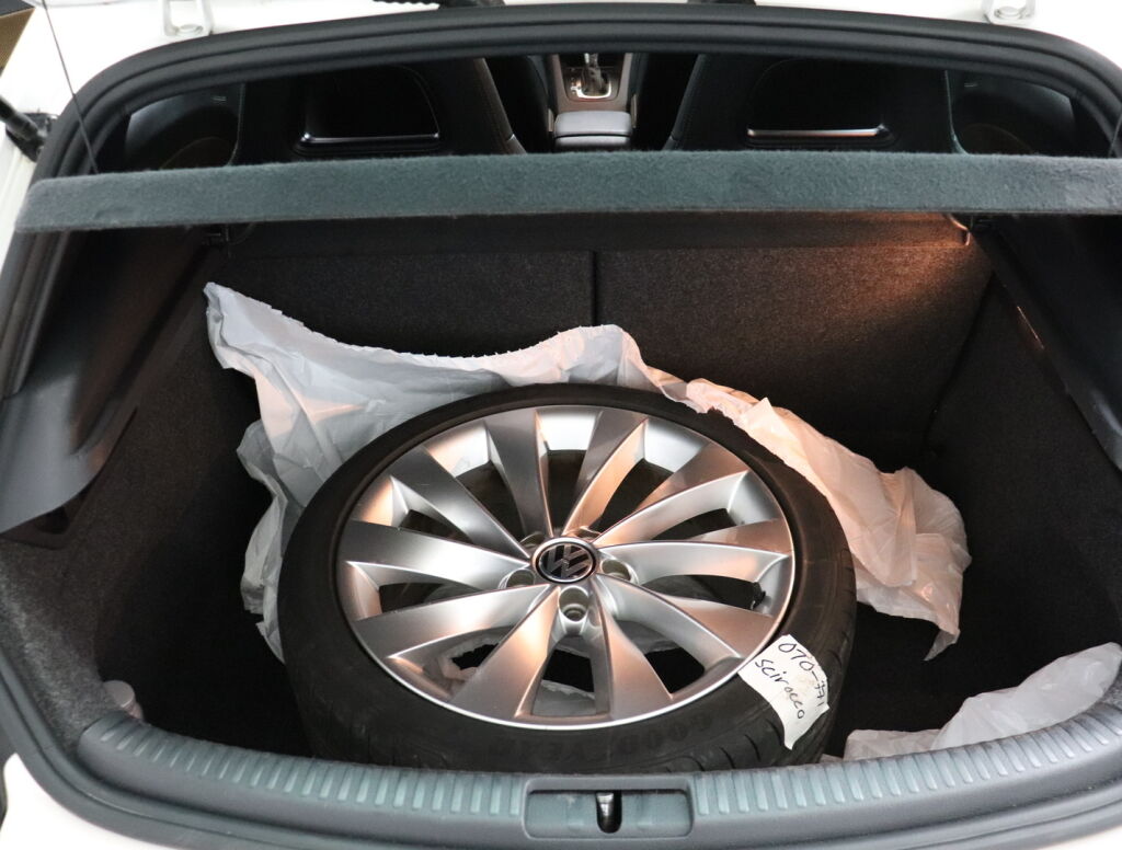 Volkswagen Scirocco 2014 Valkoinen