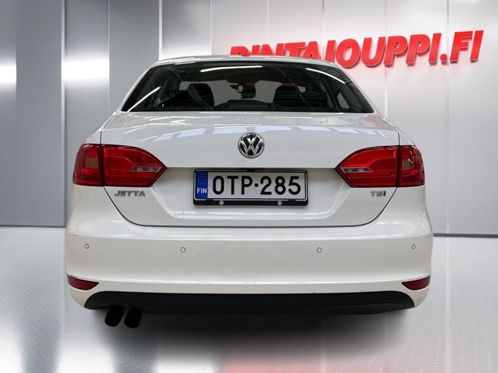Volkswagen Jetta 2013 Valkoinen