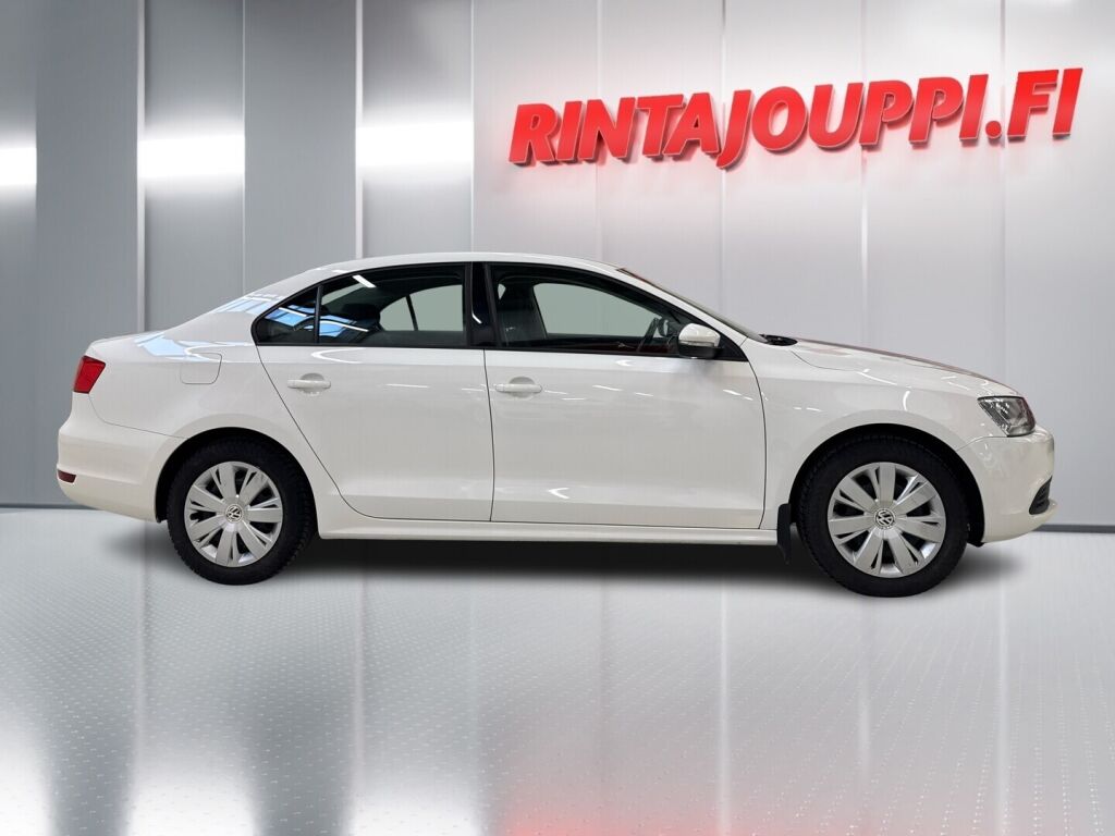 Volkswagen Jetta 2013 Valkoinen