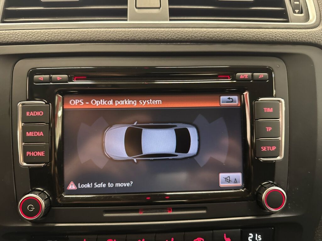 Volkswagen Jetta 2013 Valkoinen