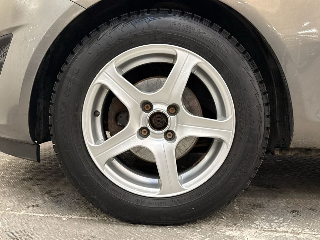 Opel Corsa 2013 Ruskea (beige)