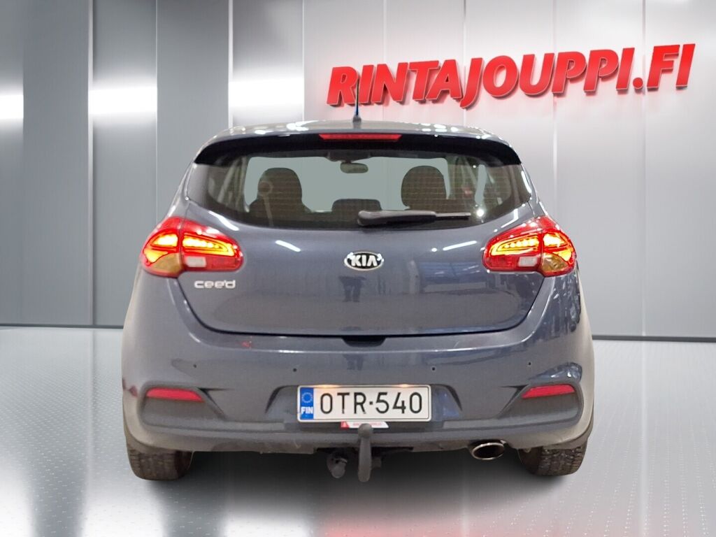 Kia Ceed 2012 Sininen
